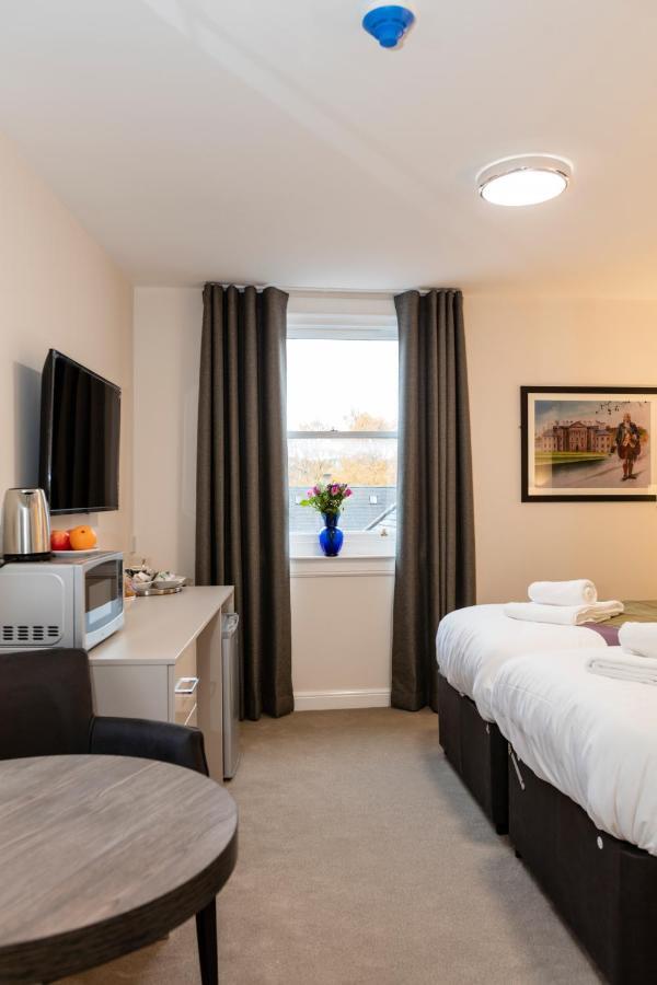 The Dalkeith Hotel By Pillow Extérieur photo